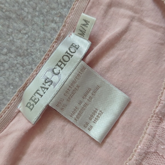 Lacy Top - Picture 6 of 6